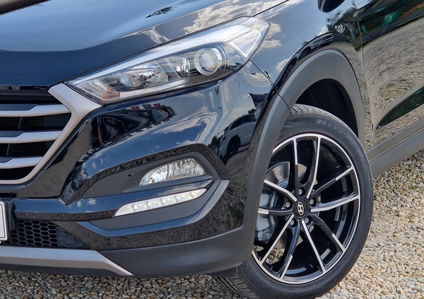 Hyundai Tucson cena 78900 przebieg: 121000, rok produkcji 2018 z Sucha Beskidzka małe 742